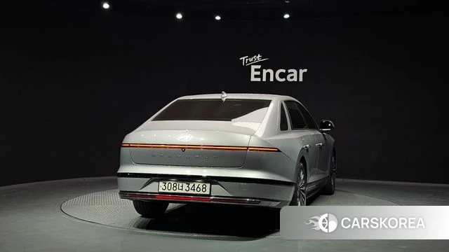 Hyundai Grandeur (GN7) id 4432929 из Кореи 14