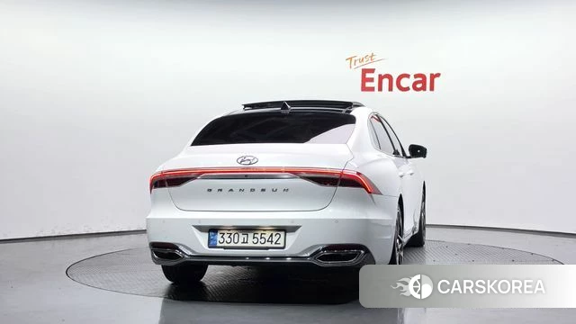 Hyundai The New Grandeur IG id 4881589 из Кореи 34