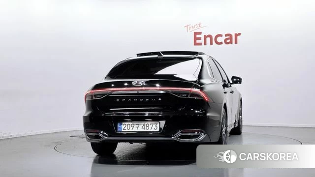 Hyundai The New Grandeur IG id 4283301 из Кореи 24