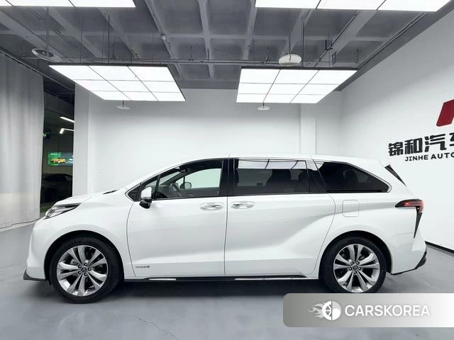 Toyota Saina id 4261095 из Китая 14