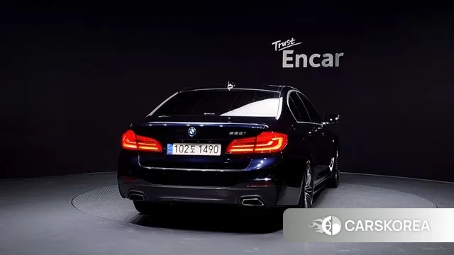 BMW 5 Series (G30) id 3489155 из Кореи 14