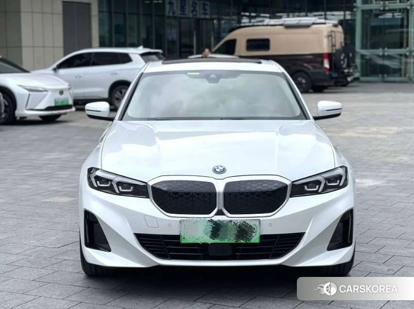 BMW i3 2024 Белый из Китая, фото 4