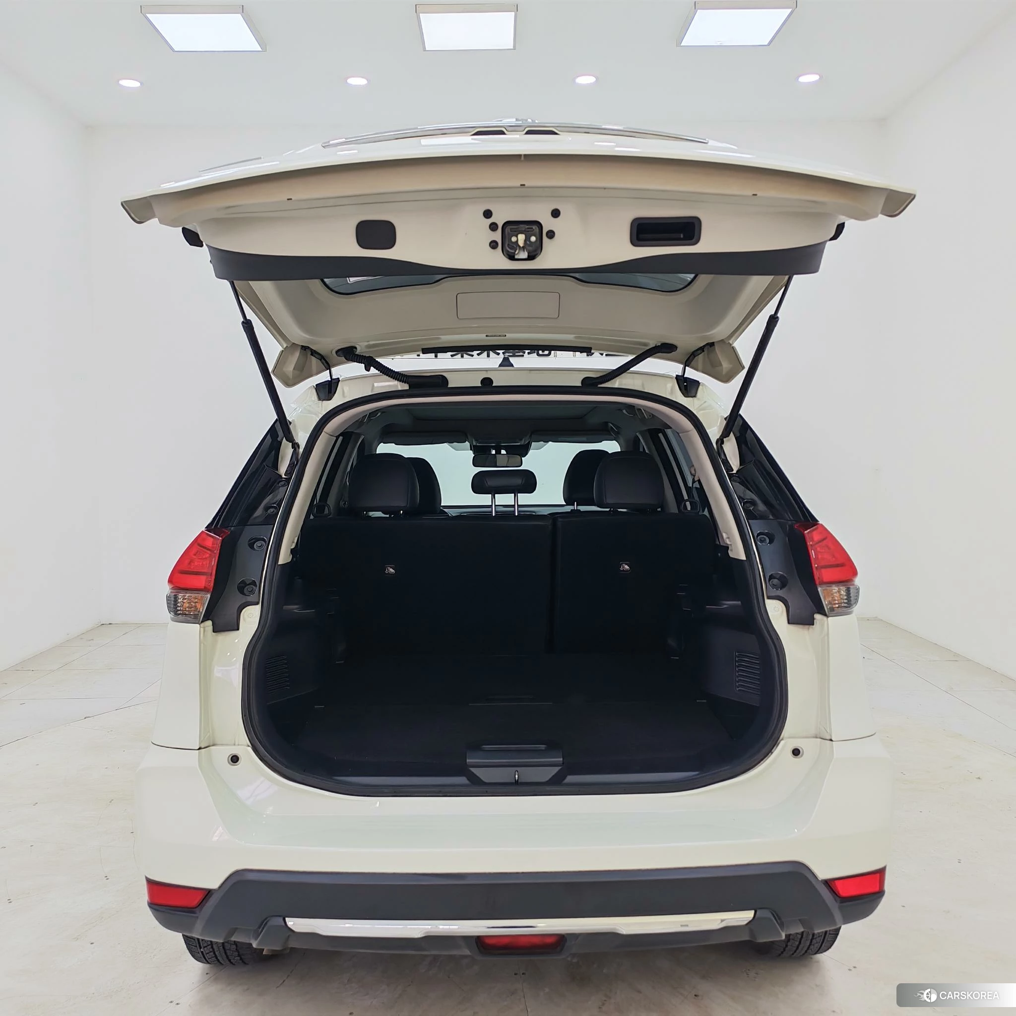 Nissan Qijun id 4413378 из Китая 12
