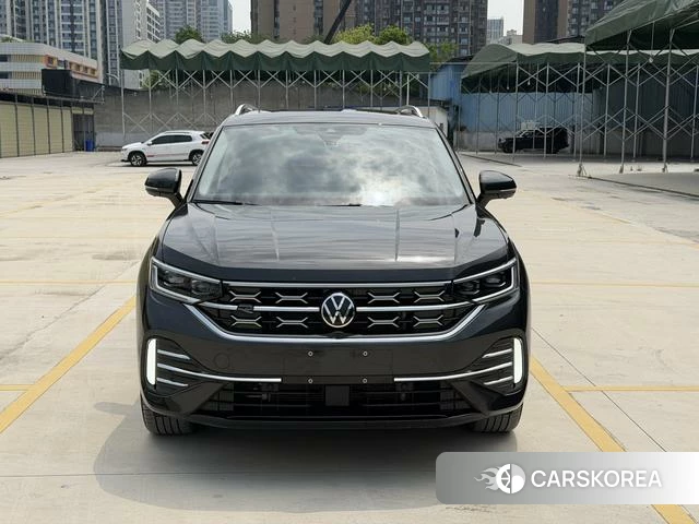 Volkswagen Tanyue 2024 Темно-серый из Китая, фото 4
