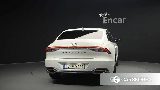 Hyundai The New Grandeur IG id 3865117 из Кореи 14
