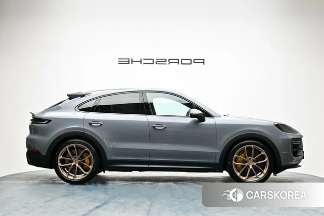 Porsche Cayenne Coupé id 4239460 из Китая 9