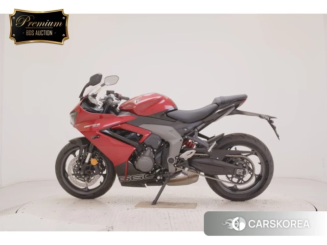 Triumph DAYTONA 660 2024 из Японии, фото 2