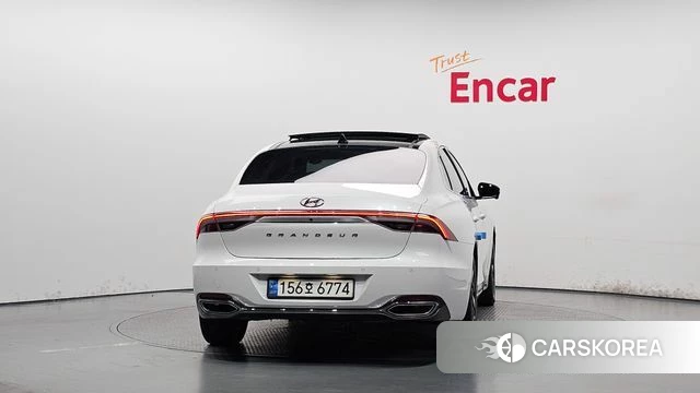 Hyundai The New Grandeur IG Hybrid id 4657133 из Кореи 27