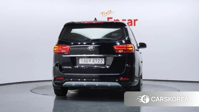 Kia The New Carnival id 4586909 из Кореи 30