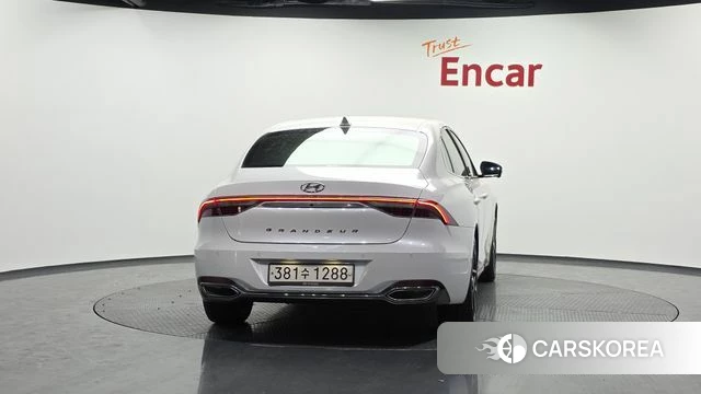 Hyundai The New Grandeur IG id 3904491 из Кореи 14