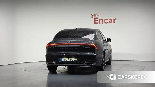 Hyundai The New Grandeur IG Hybrid id 3232182 из Кореи 14