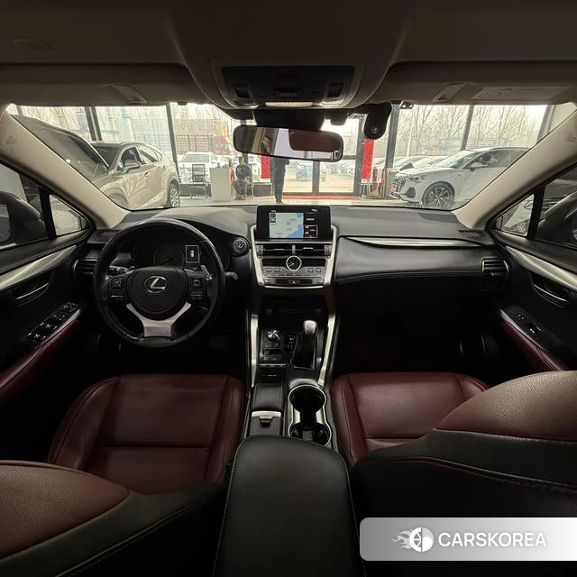 Lexus NX id 4300378 из Китая 14