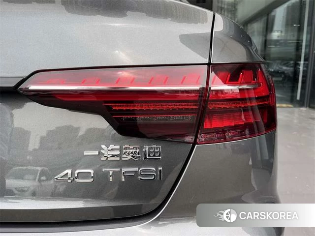 Audi A4L id 4333558 из Китая 10