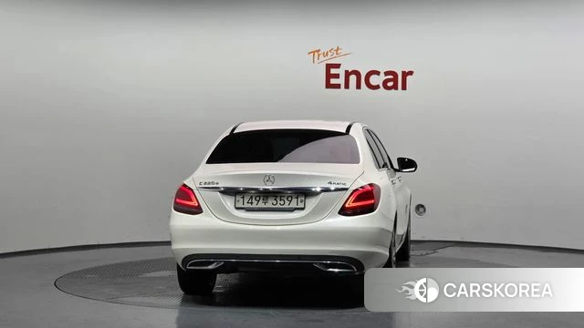 Mercedes-Benz C-Class W205 id 4609664 из Кореи 24
