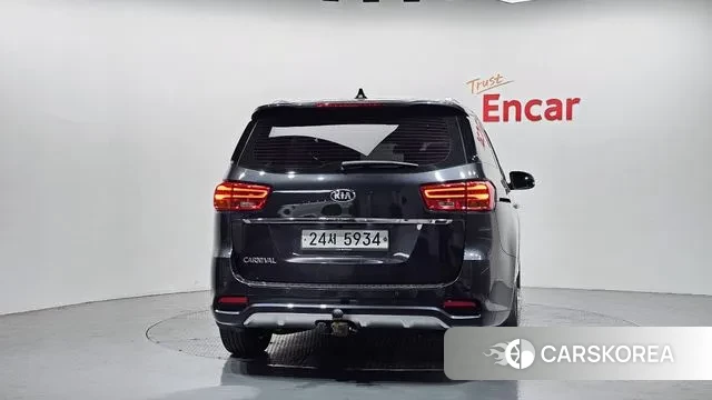 Kia The New Carnival id 3552715 из Кореи 14