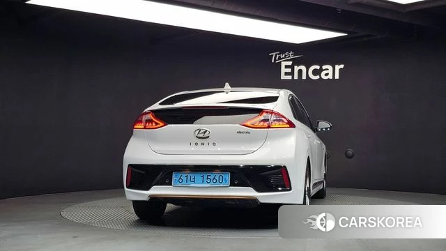Hyundai Ionic Electric id 4856164 из Кореи 14