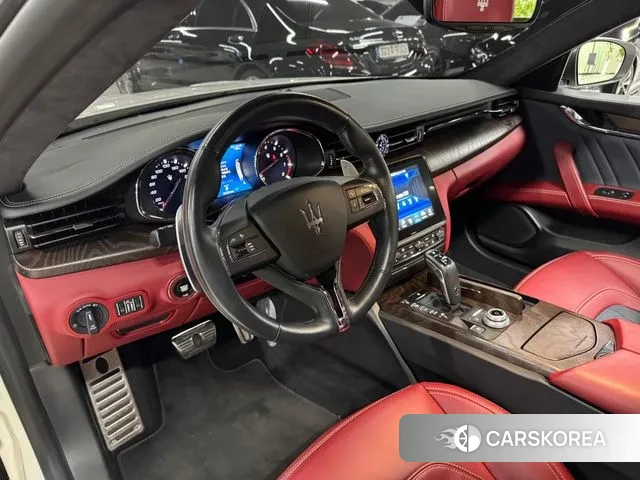 Maserati Quattroporte id 3412266 из Кореи 11