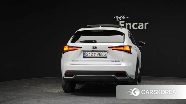 Lexus NX300h id 4642727 из Кореи 14