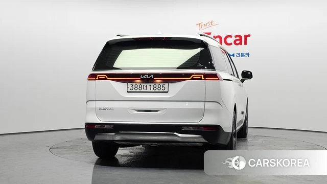Kia Carnival 4th generation id 4427733 из Кореи 24