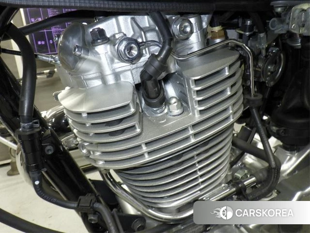 Engine photo
