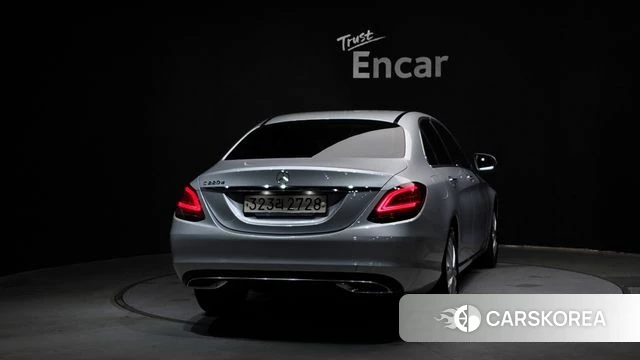 Mercedes-Benz C-Class W205 id 4637955 из Кореи 24