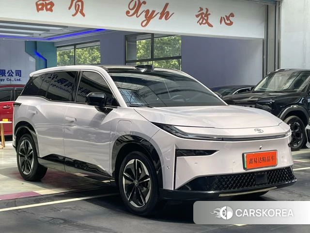 Toyota Platinum Wisdom 3X id 4257459 из Китая 12