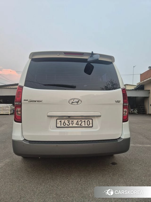 Hyundai The New Grand Starex id 4543702 из Кореи 9