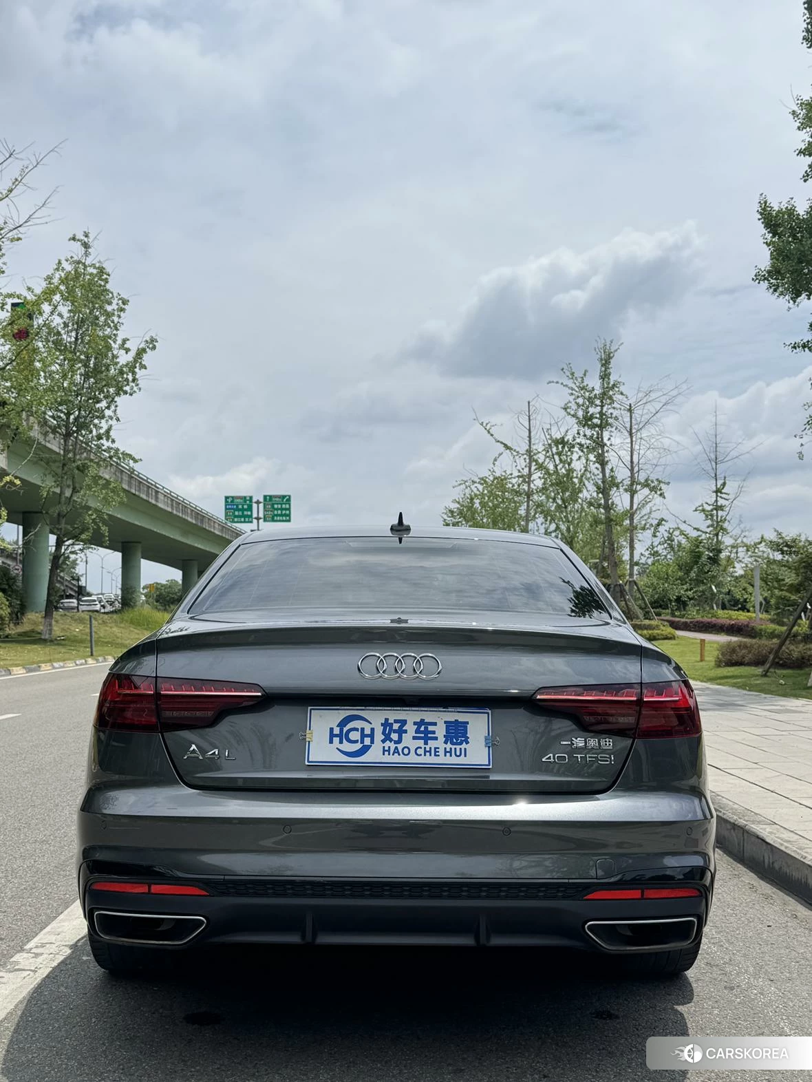 Audi A4L 2021 Темно-серый из Китая, фото 6