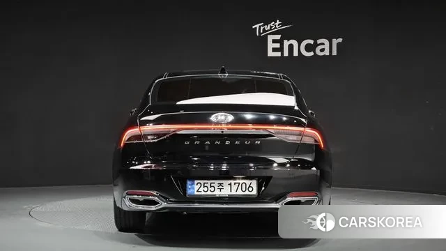 Hyundai The New Grandeur IG id 3529121 из Кореи 14