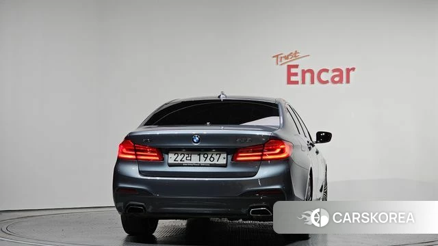 BMW 5 Series (G30) id 4331438 из Кореи 14