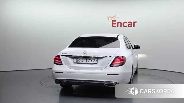 Mercedes-Benz E-Class W213 id 3439918 из Кореи 14