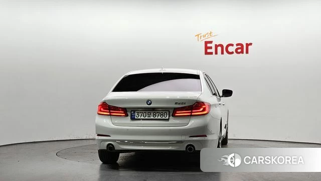 BMW 5 Series (G30) id 4196820 из Кореи 14