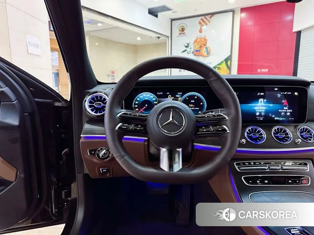 Mercedes-Benz E-class id 4359365 из Китая 17