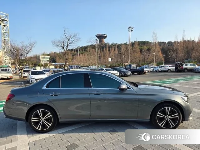 Mercedes-Benz E-Class W213 id 3757051 из Кореи 11
