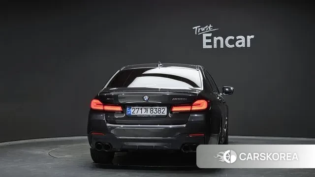 BMW 5 Series (G30) id 3702655 из Кореи 14