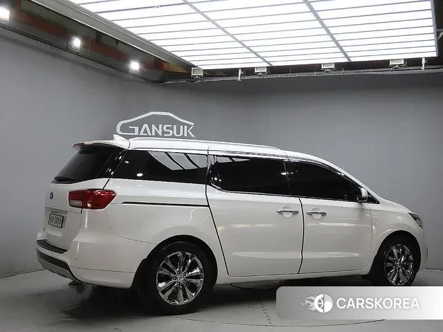 Kia All New Carnival id 3647352 из Кореи 14