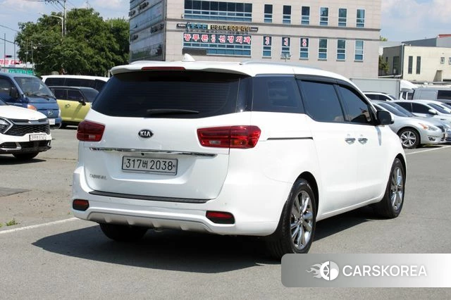 Kia The New Carnival id 4317636 из Кореи 14