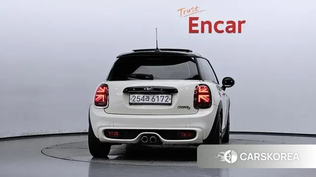 Mini Cooper S id 2902616 из Кореи 14