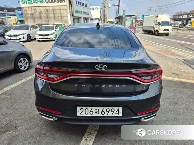Hyundai Grandeur IG id 3789170 из Кореи 14