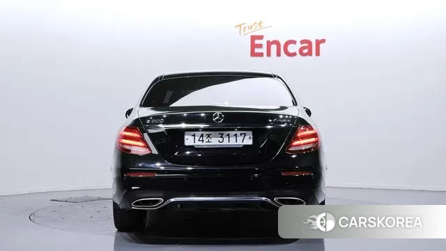 Mercedes-Benz E-Class W213 id 3608317 из Кореи 14