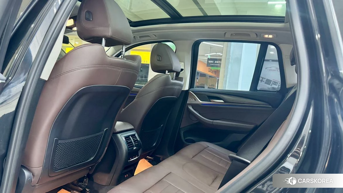 BMW X3 2020 Черный из Китая, фото 4