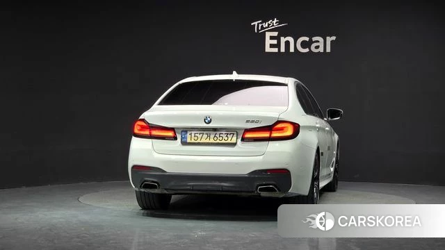 BMW 5 Series (G30) id 4671344 из Кореи 14