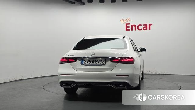 Mercedes-Benz E-Class W213 id 3798844 из Кореи 14