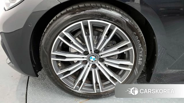 BMW 3 Series (G20) id 4179728 из Кореи 14