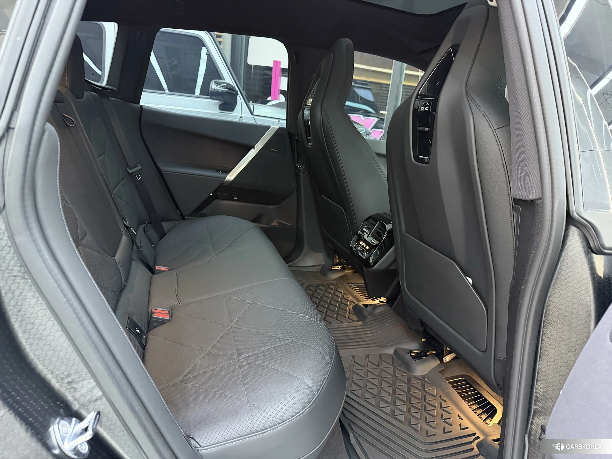 BMW iX id 4461538 из Китая 11