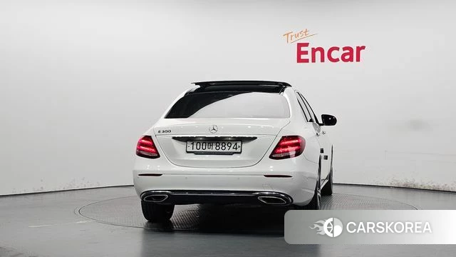 Mercedes-Benz E-Class W213 id 4907258 из Кореи 26