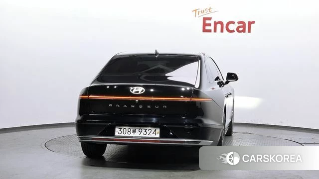 Hyundai Grandeur (GN7) id 3818227 из Кореи 14