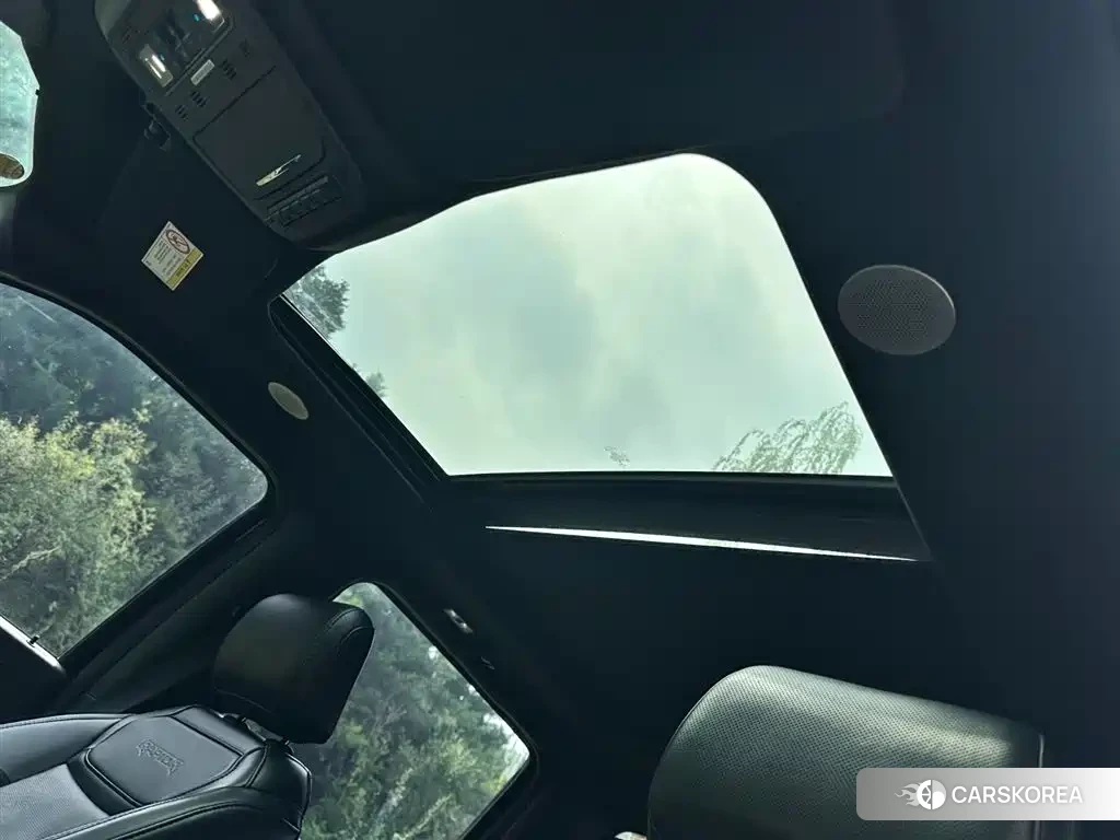Ford F-150 Raptor id 4576829 из Китая 13