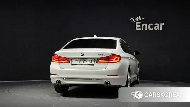 BMW 5 Series (G30) id 4520854 из Кореи 26