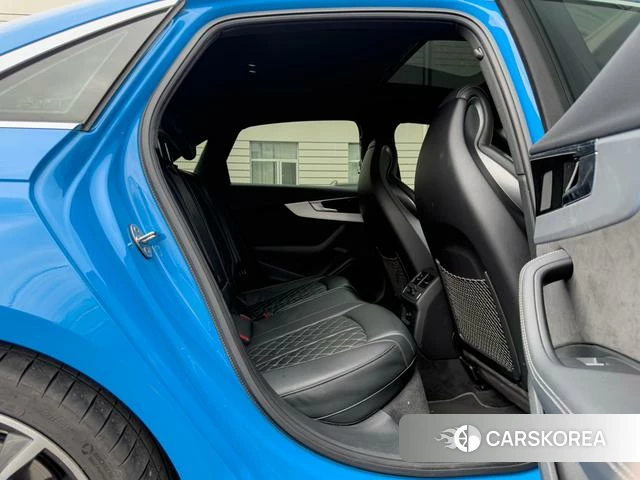 Audi S4 id 4239107 из Китая 14